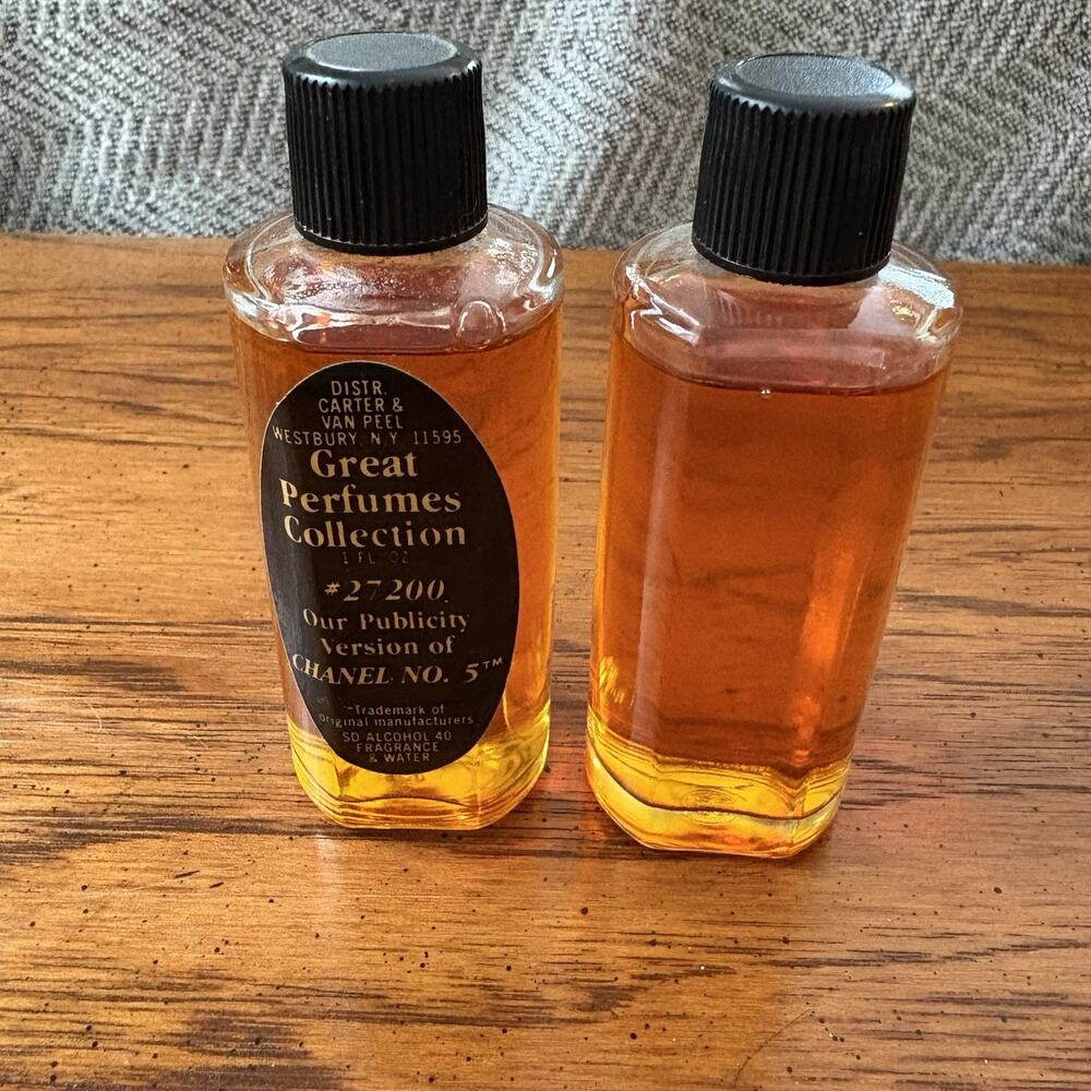 Lot of 2 Vtg Carter Van Peel Great Perfume Collection Chanel No 5 Version #27200